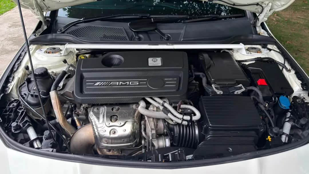 2015 Mercedes-Benz CLA45 AMG — photo 8 of 29