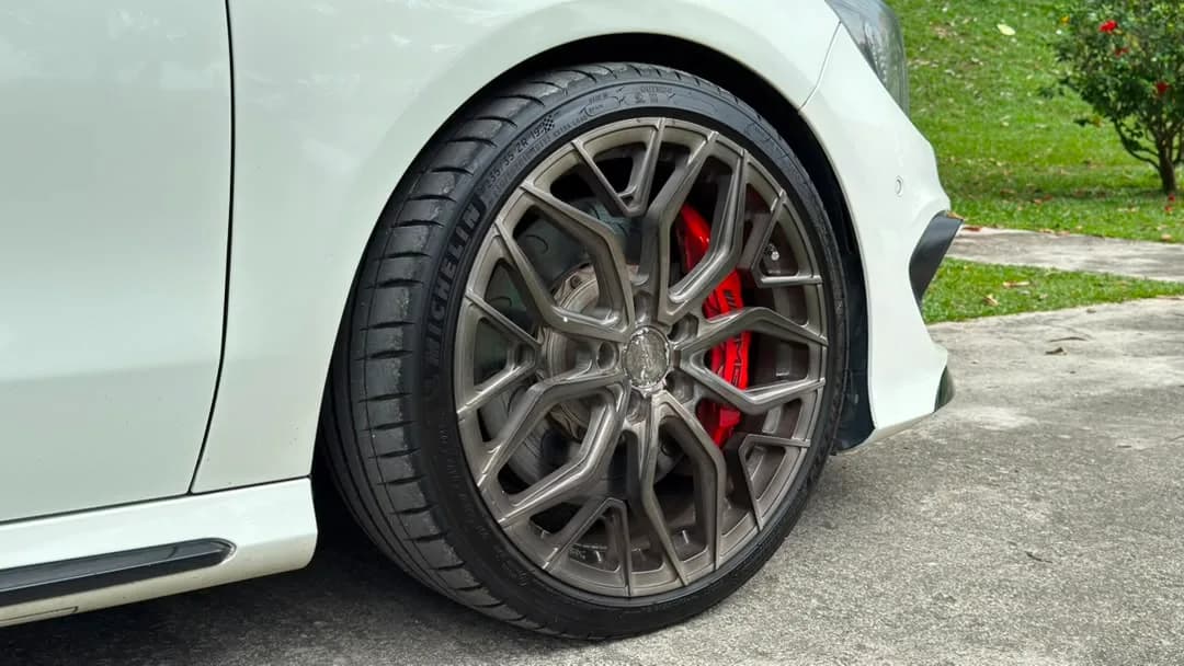 2015 Mercedes-Benz CLA45 AMG — photo 14 of 29