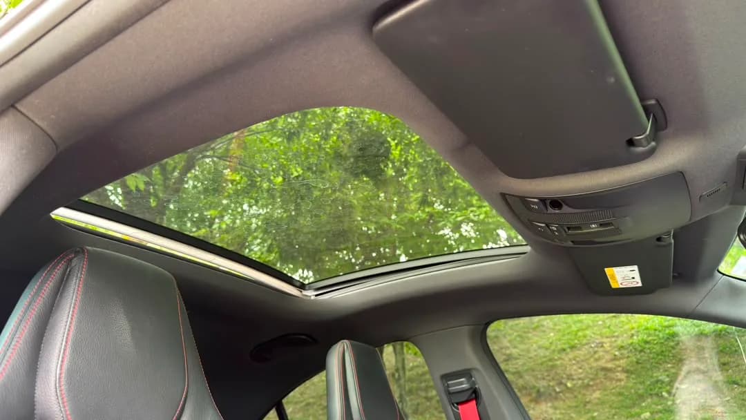 2015 Mercedes-Benz CLA45 AMG — photo 26 of 29