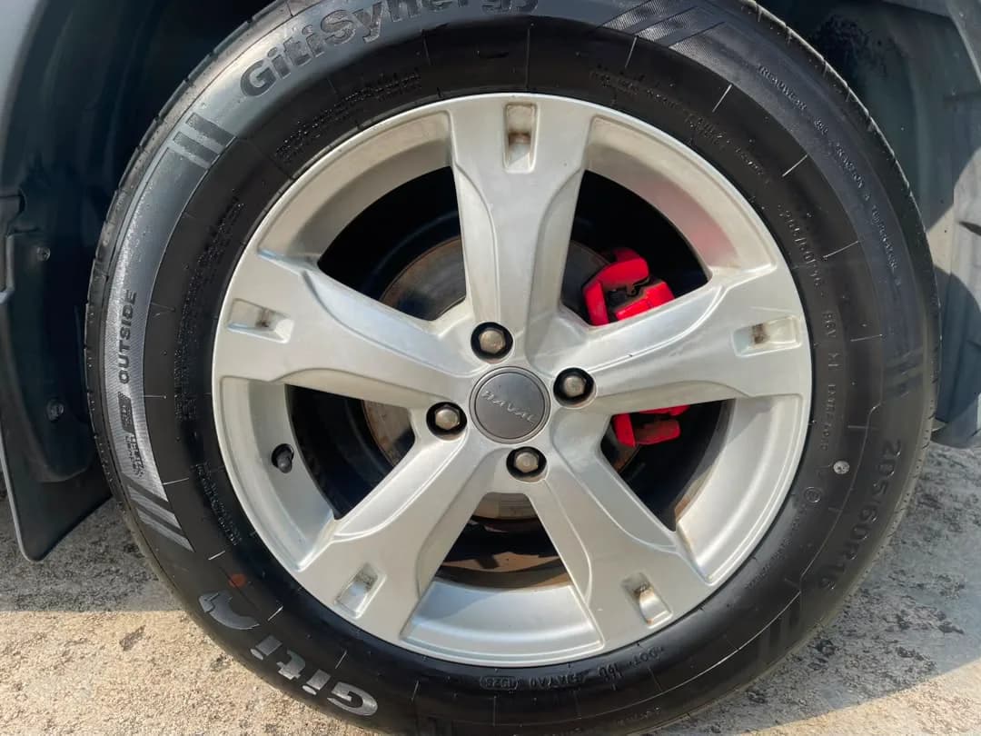 2017 Haval H1 1.5 — photo 16 of 27