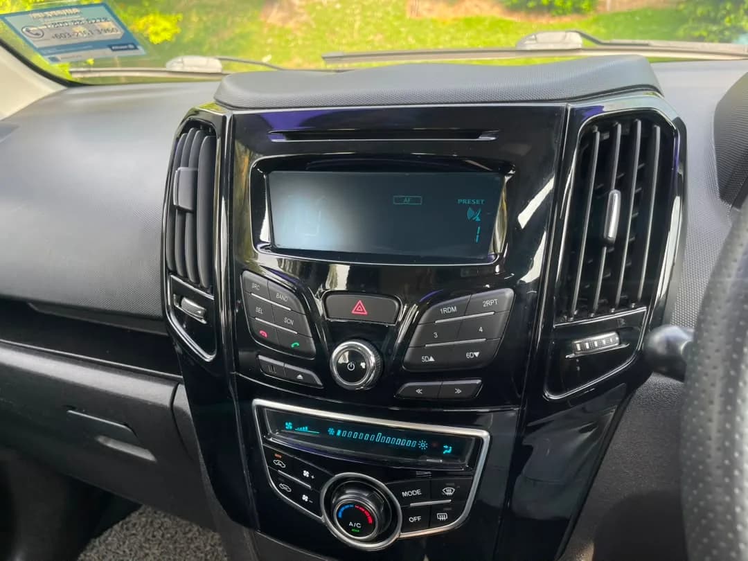 2017 Haval H1 1.5 — photo 20 of 27