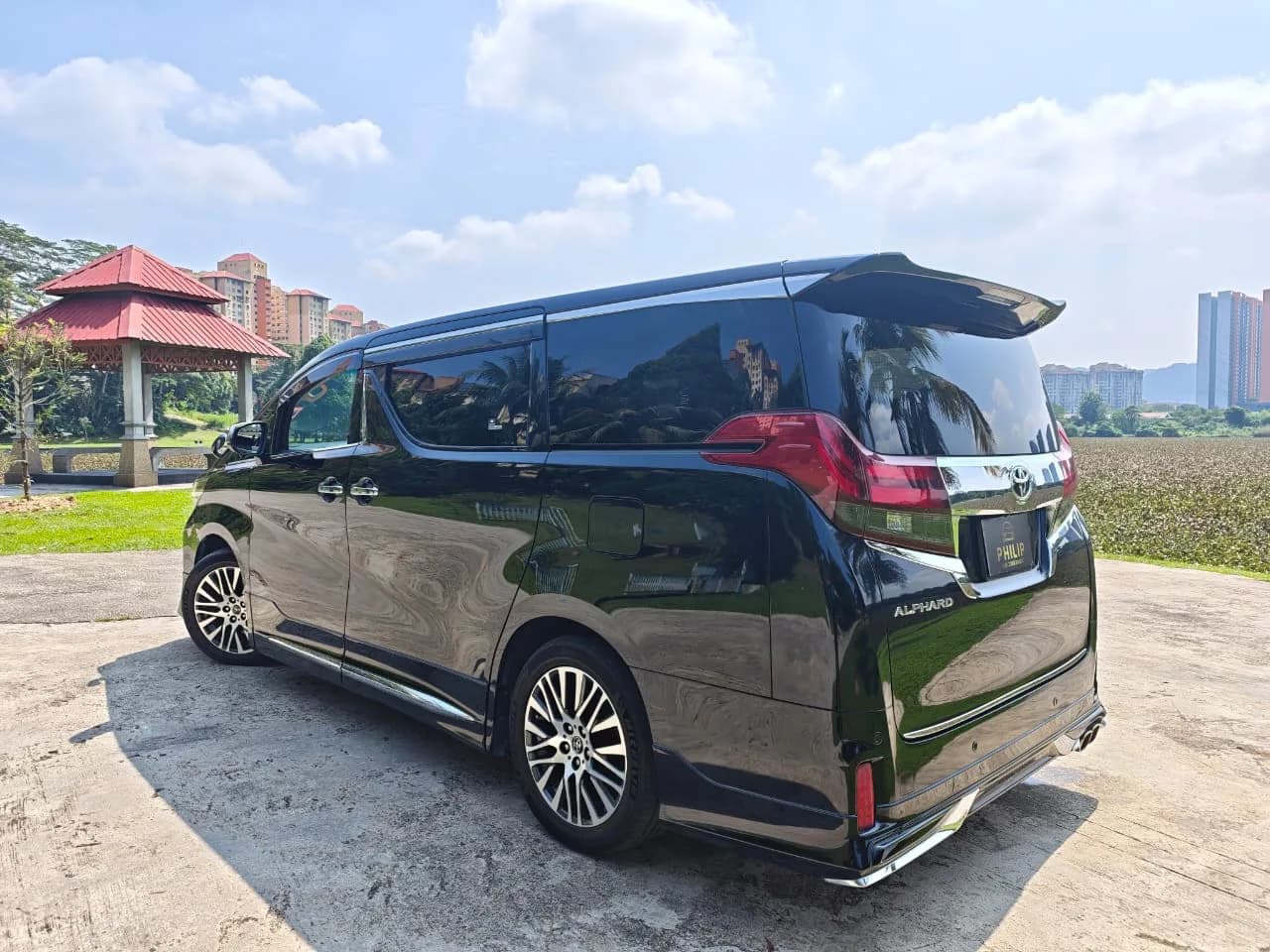 2016 Toyota Alphard SC — photo 5 of 34