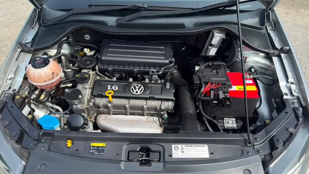 2018 Volkswagen Polo HB 1.6 — photo 8 of 27