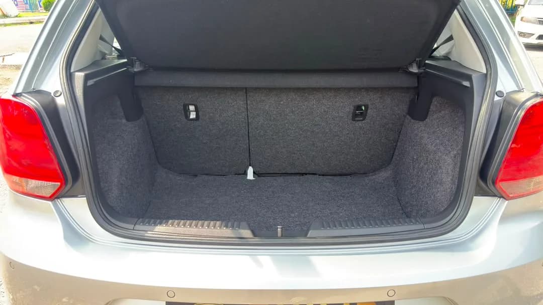 2018 Volkswagen Polo HB 1.6 — photo 10 of 27