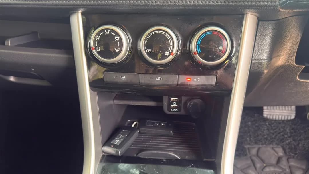 2022 Mitsubishi XPANDER — photo 22 of 31