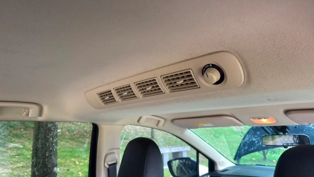2022 Mitsubishi XPANDER — photo 27 of 31