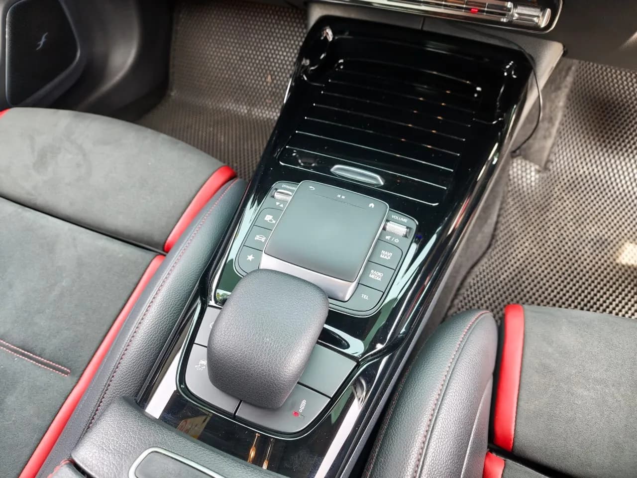 2023 Mercedes-Benz CLA45 S — photo 25 of 34