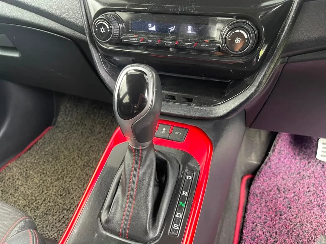 2022 Proton Iriz Active — photo 21 of 27
