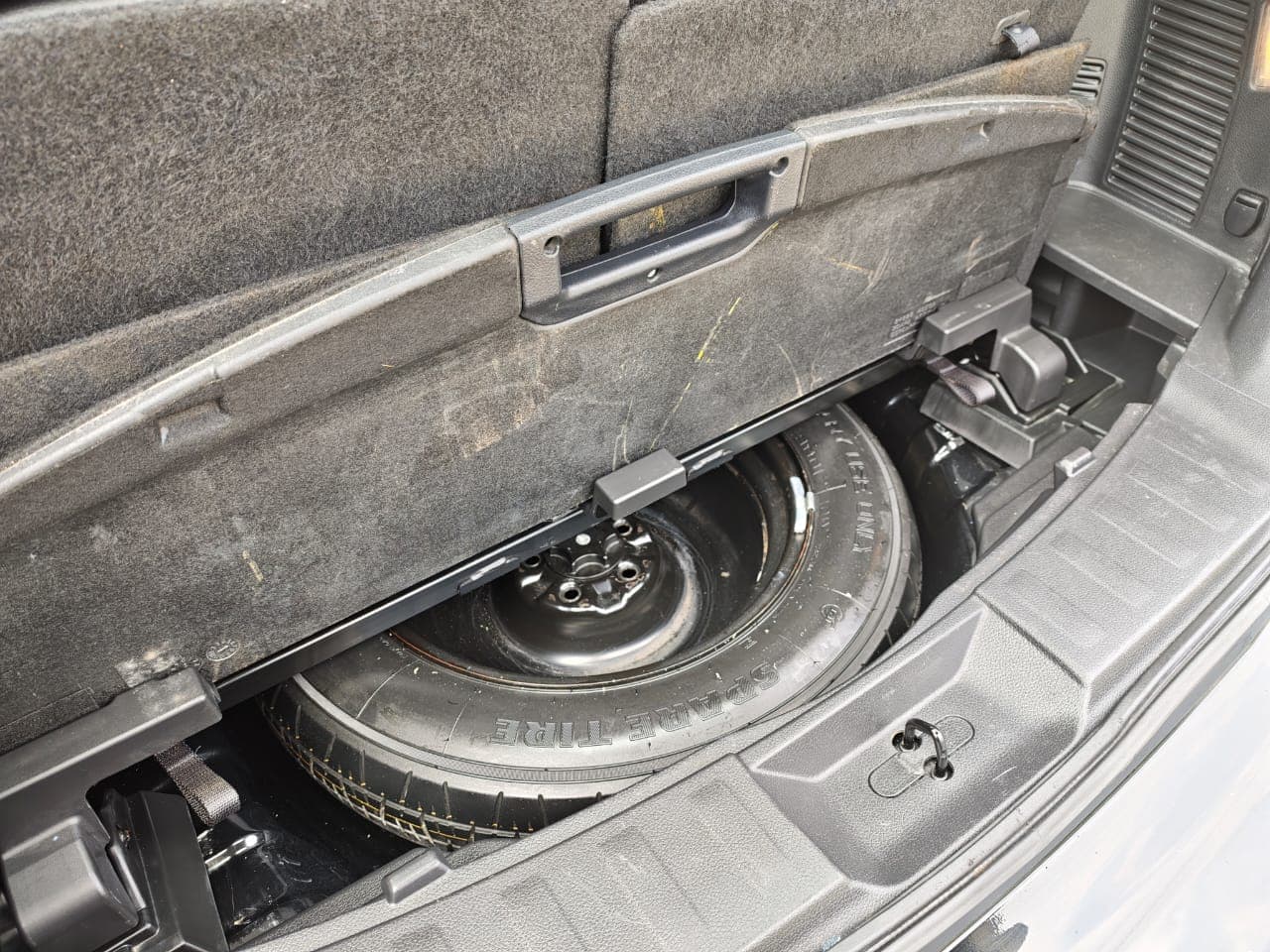 2015 Nissan X-TRAIL — photo 11 of 31