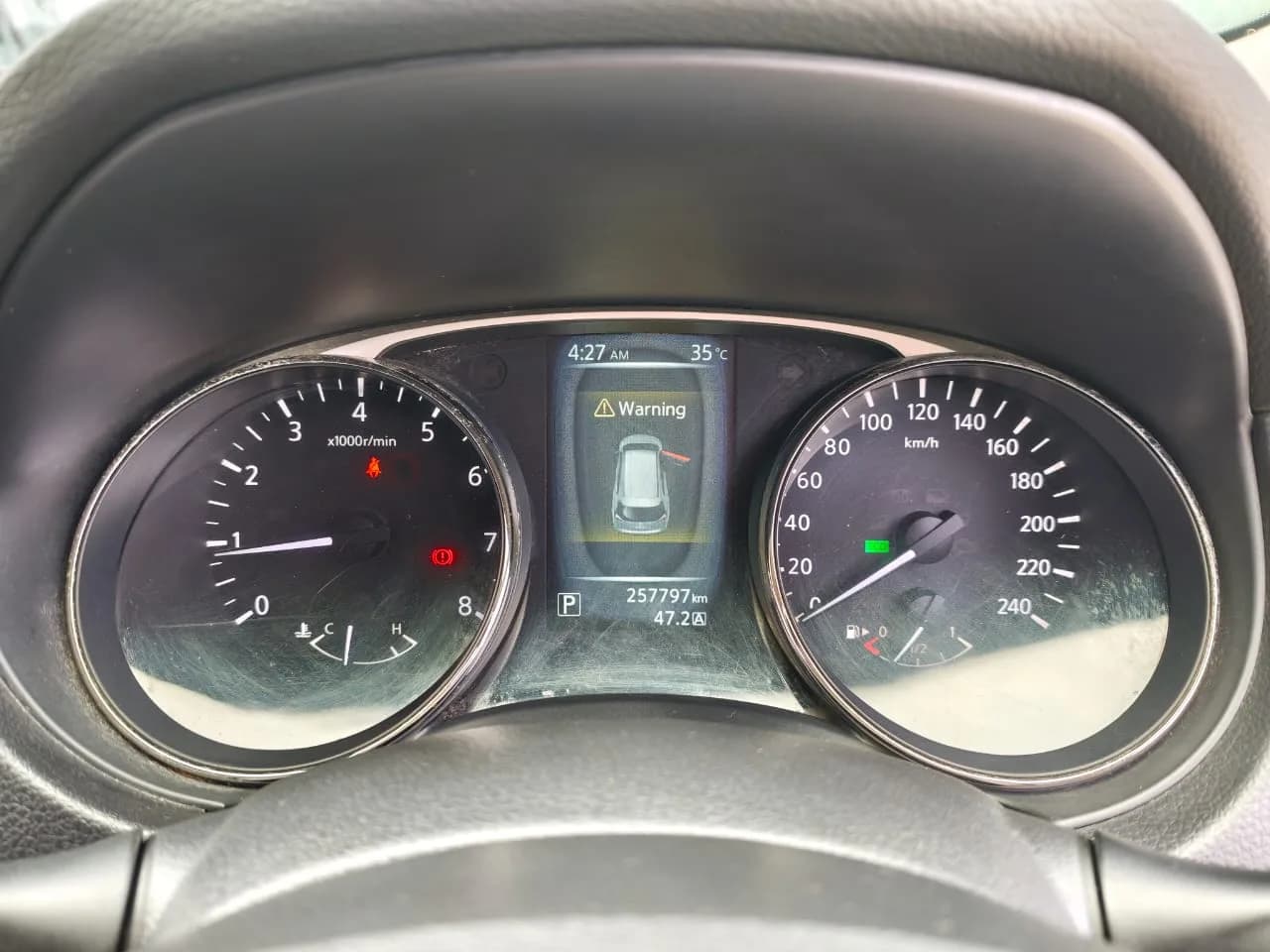 2015 Nissan X-TRAIL — photo 17 of 31