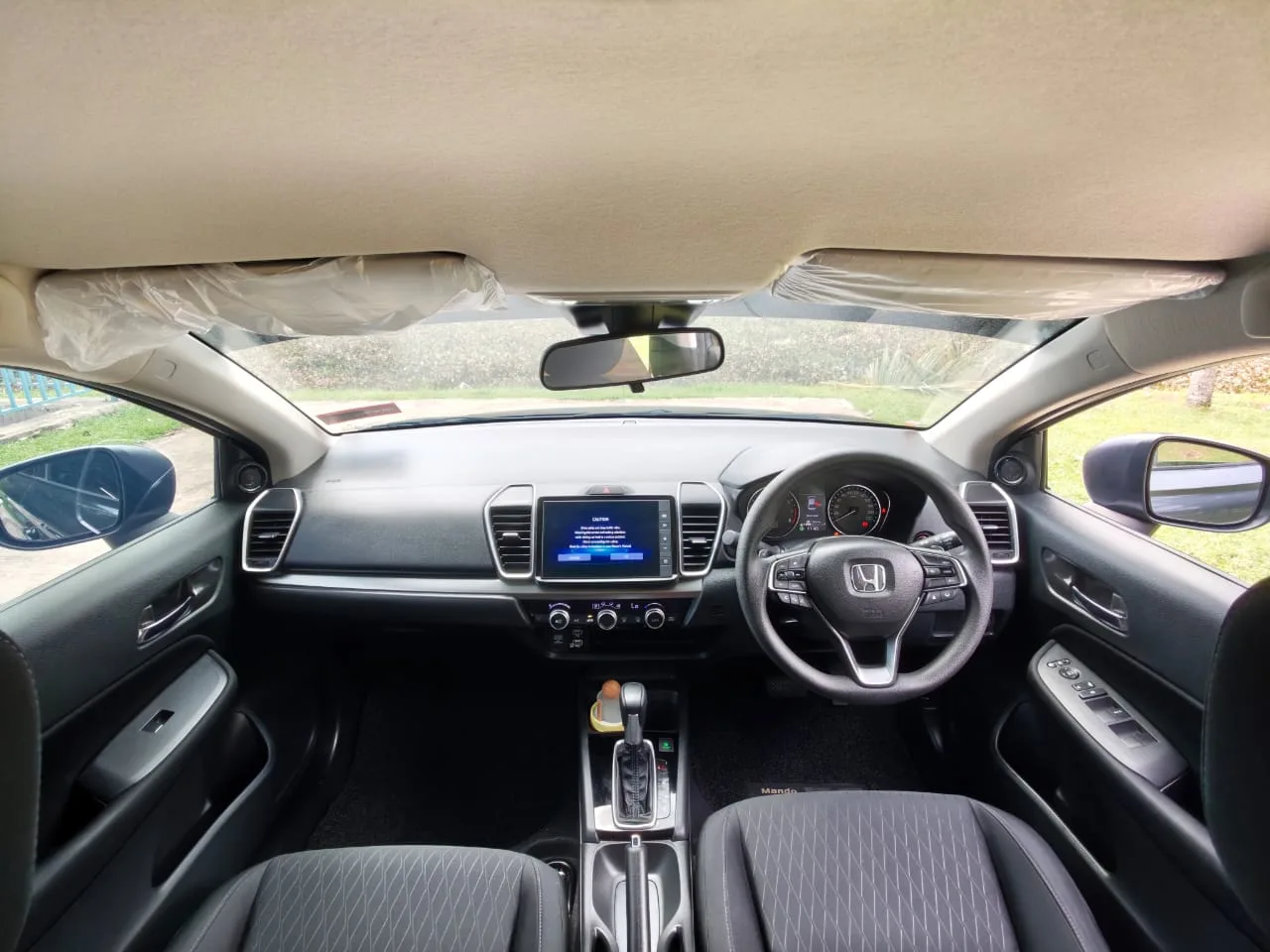 2025 Honda City E — photo 16 of 28