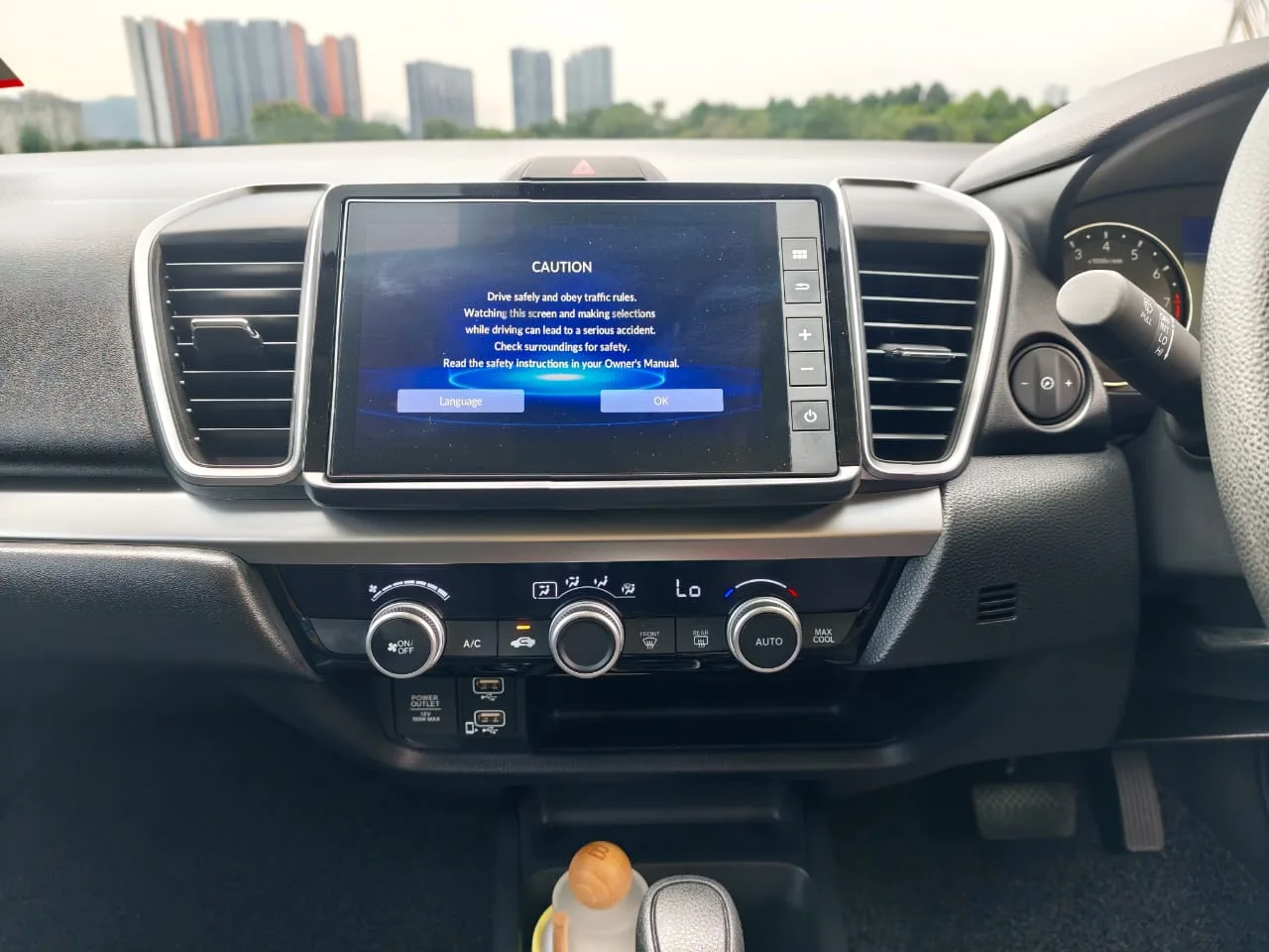 2025 Honda City E — photo 19 of 28