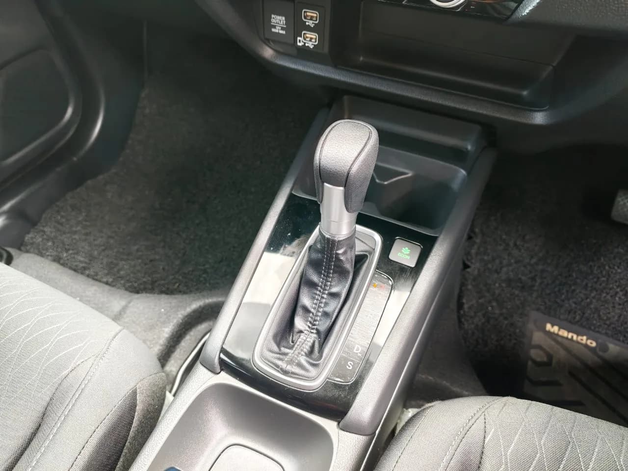 2025 Honda City E — photo 20 of 28