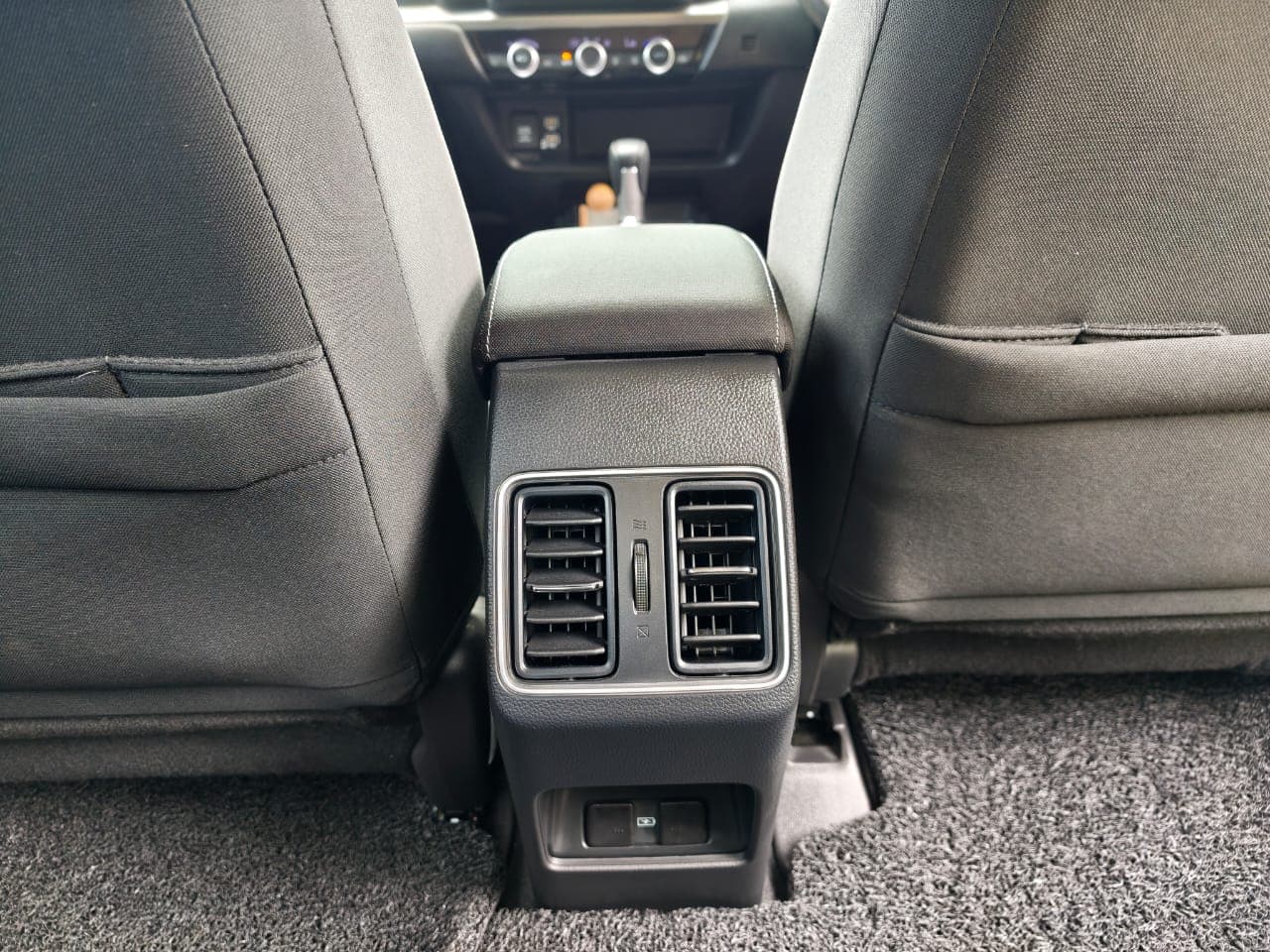 2025 Honda City E — photo 25 of 28