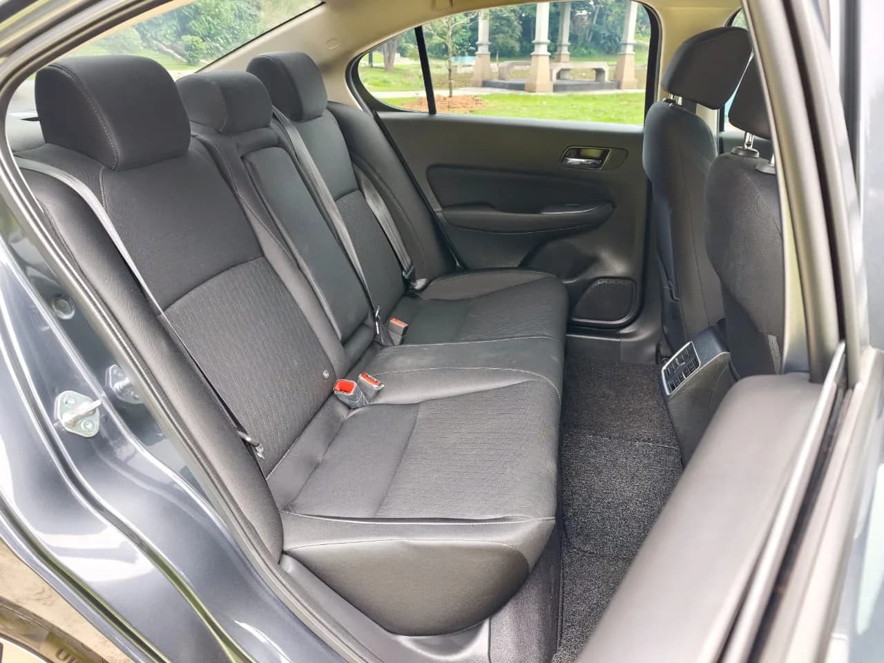 2025 Honda City E — photo 27 of 28