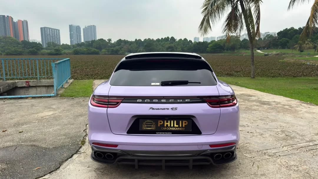 2018 Porsche Panamera Wagon 4s — photo 9 of 31