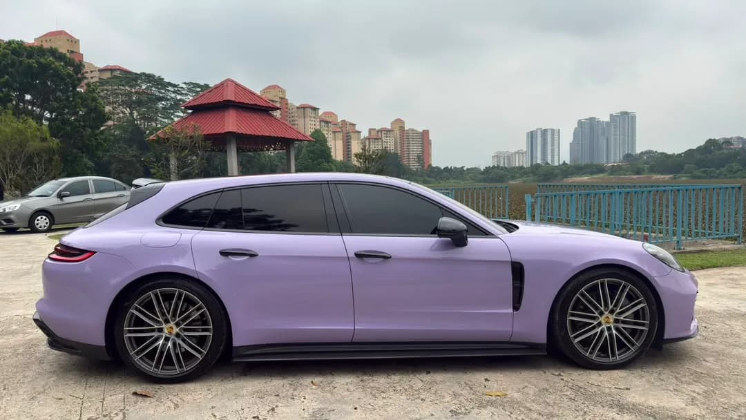2018 Porsche Panamera Wagon 4s — photo 13 of 31