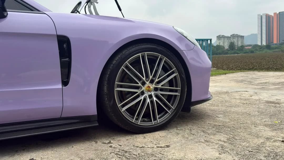 2018 Porsche Panamera Wagon 4s — photo 17 of 31