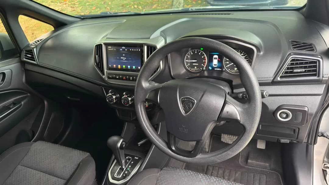 2019 Proton Iriz Executive — photo 17 of 28