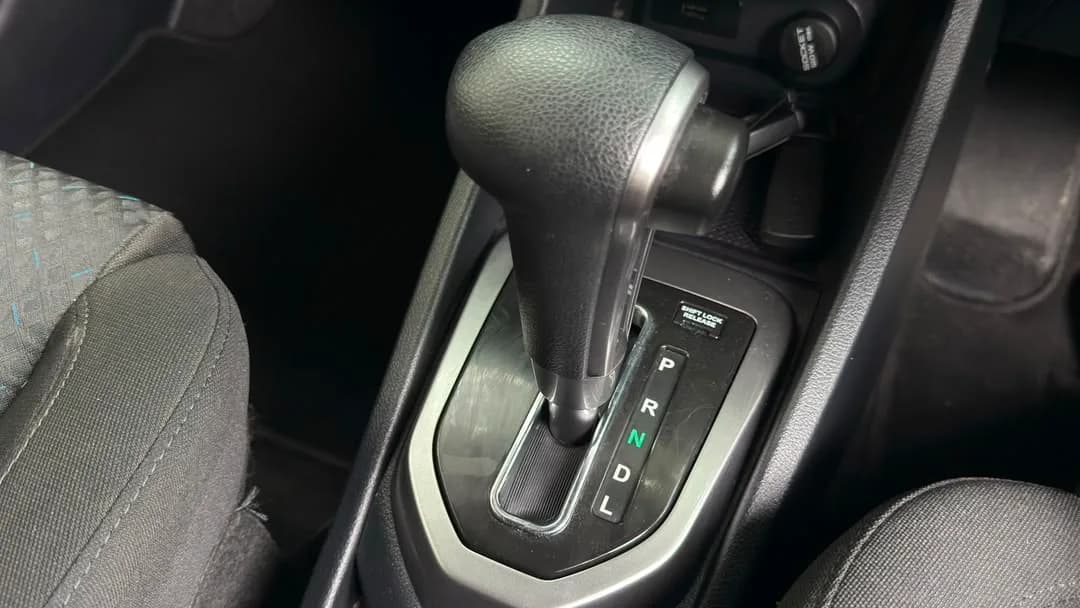 2019 Proton Iriz Executive — photo 21 of 28