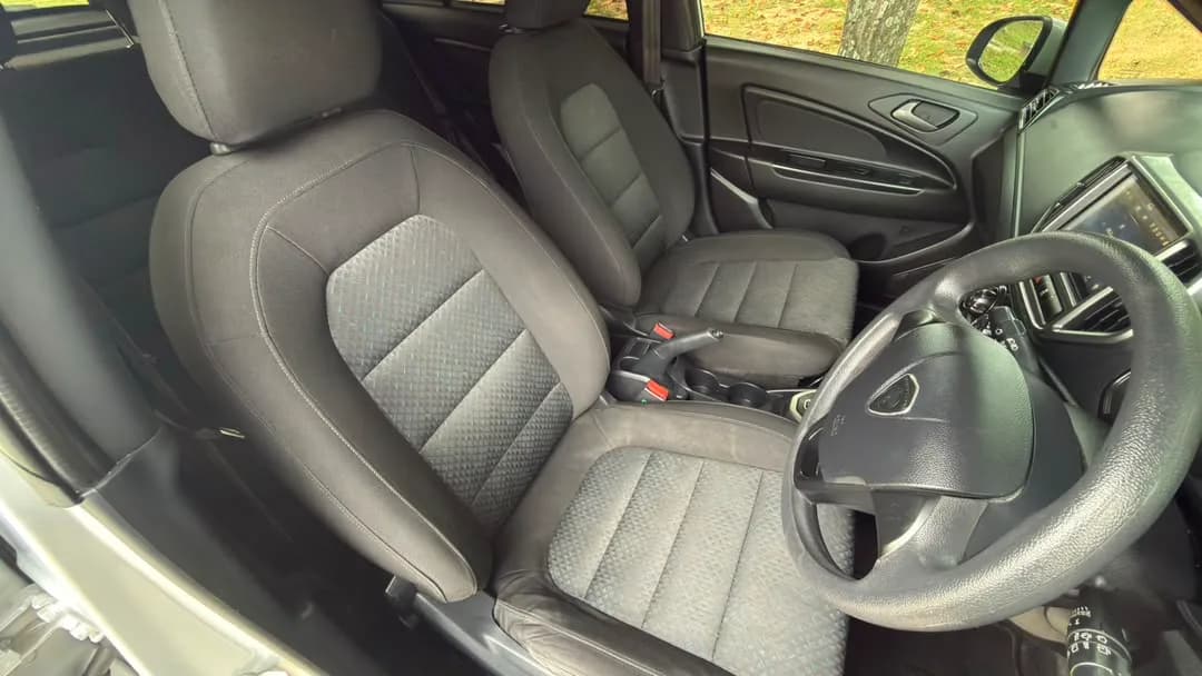 2019 Proton Iriz Executive — photo 23 of 28
