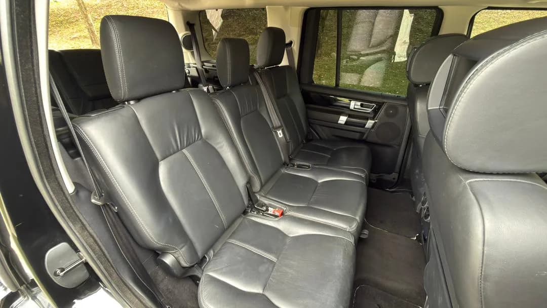 2016 Land Rover Discovery landmark — photo 37 of 42
