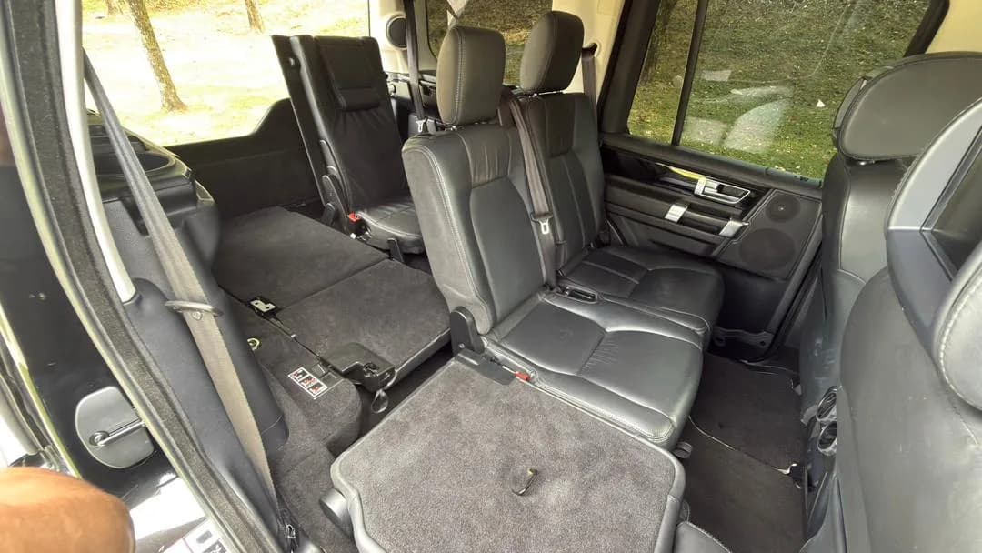 2016 Land Rover Discovery landmark — photo 38 of 42