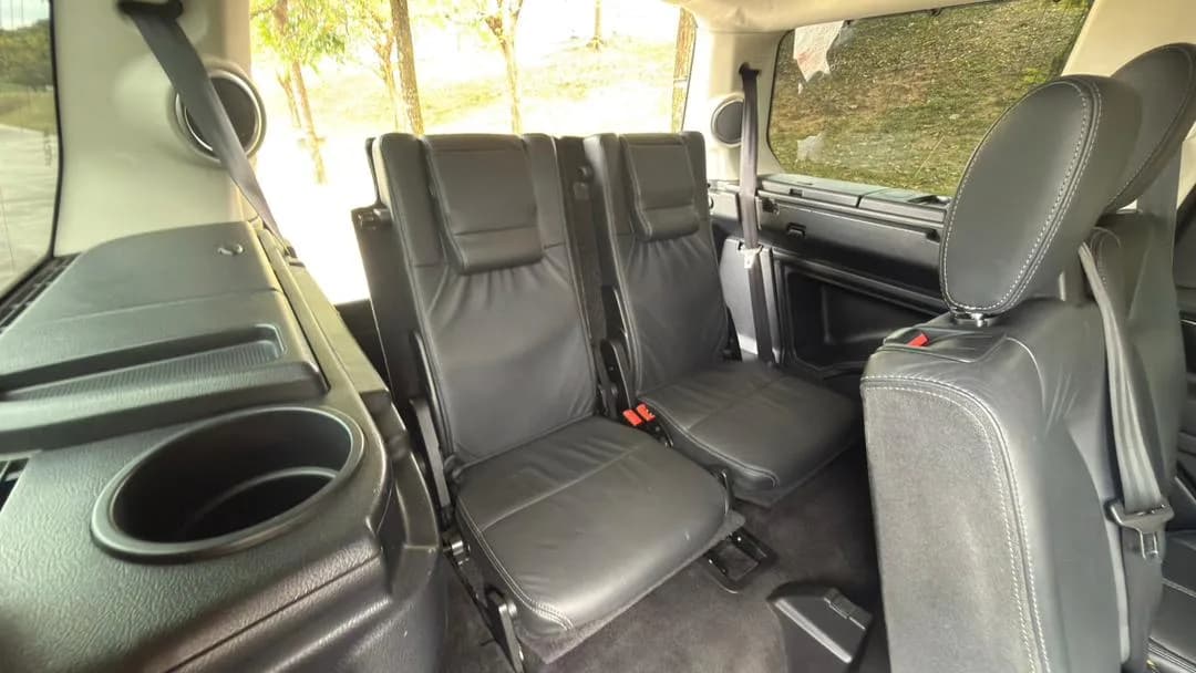 2016 Land Rover Discovery landmark — photo 39 of 42